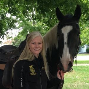 Meet your Posher, Grace